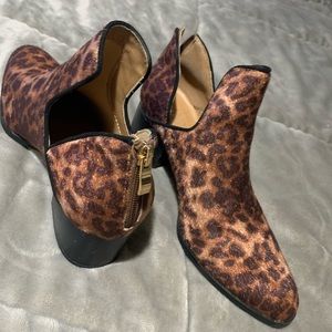 Animal print booties, 8, excellent condition, worn once , pet/smoke free home,
